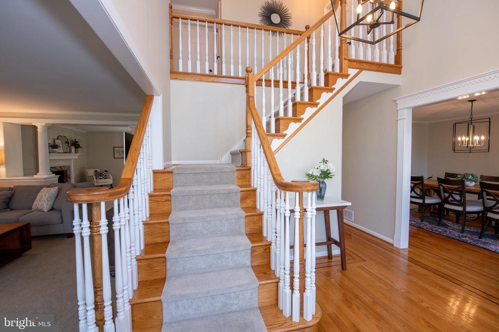 525 CADDY DRIVE