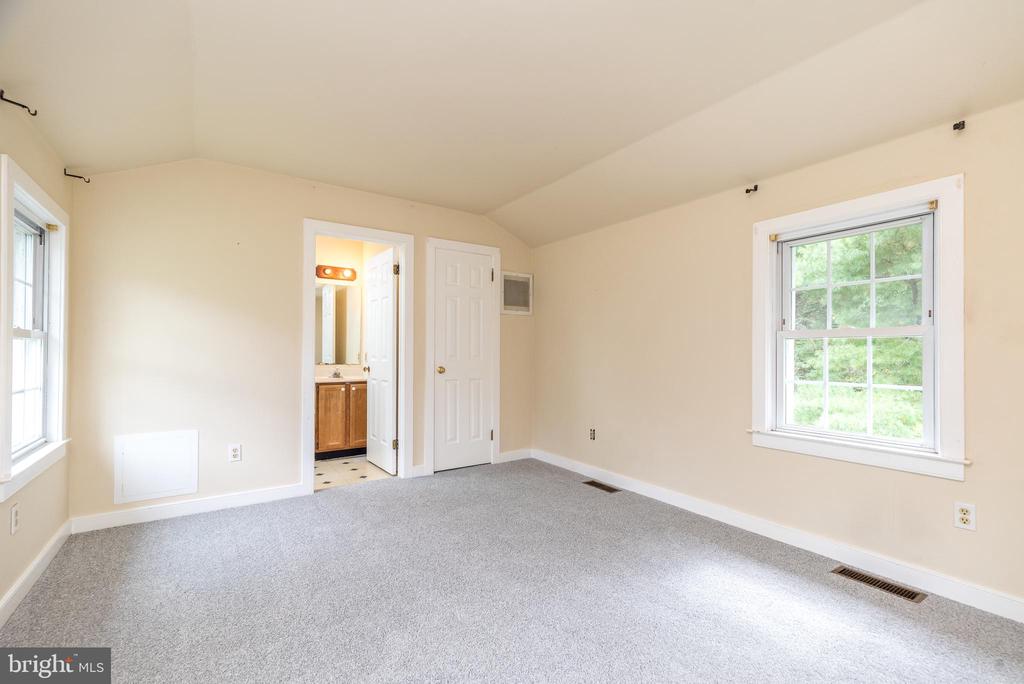 1341 Durham Road