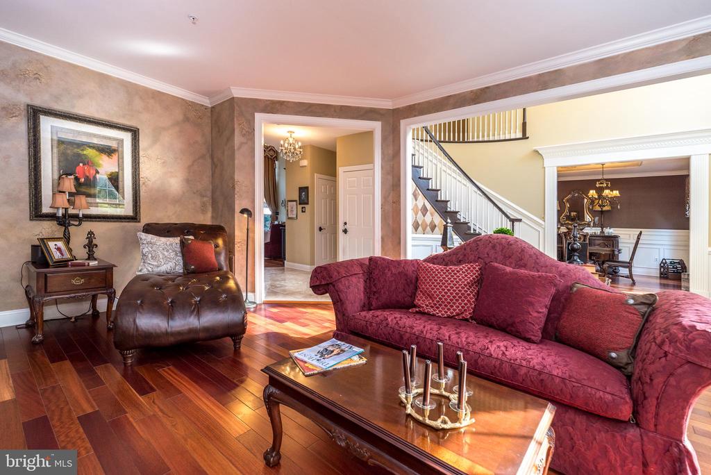2209 Denbeigh Drive
