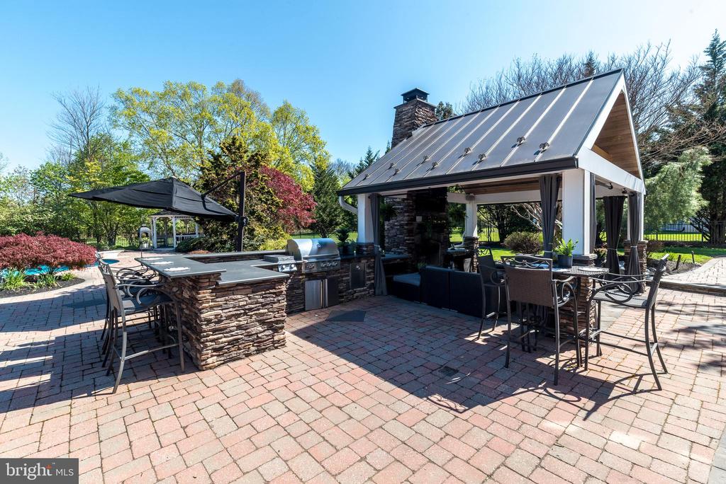 2209 Denbeigh Drive
