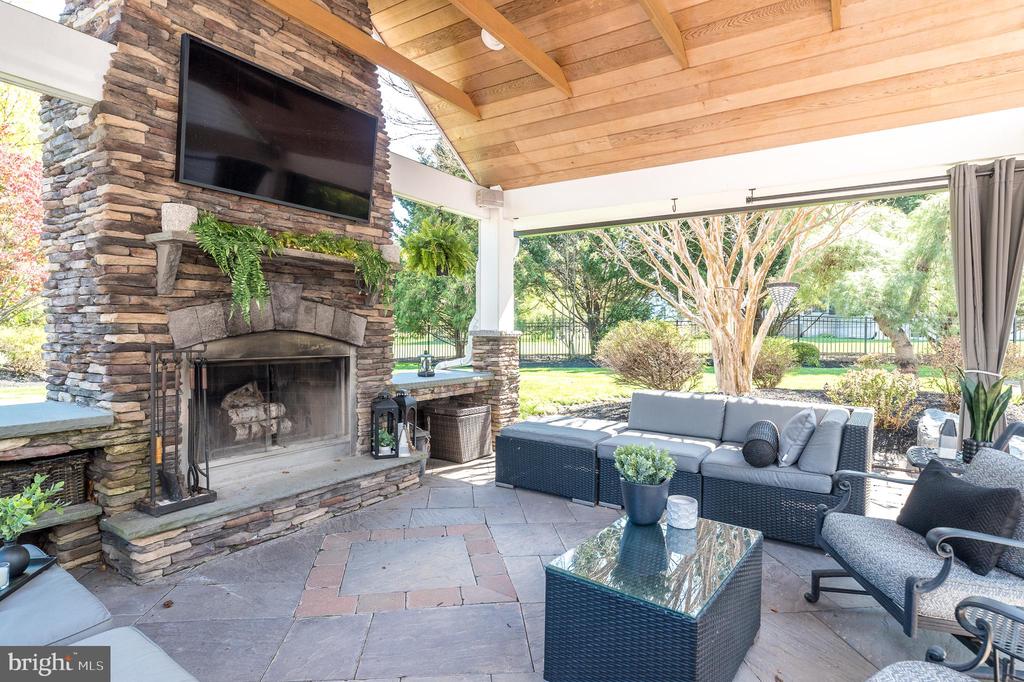2209 Denbeigh Drive
