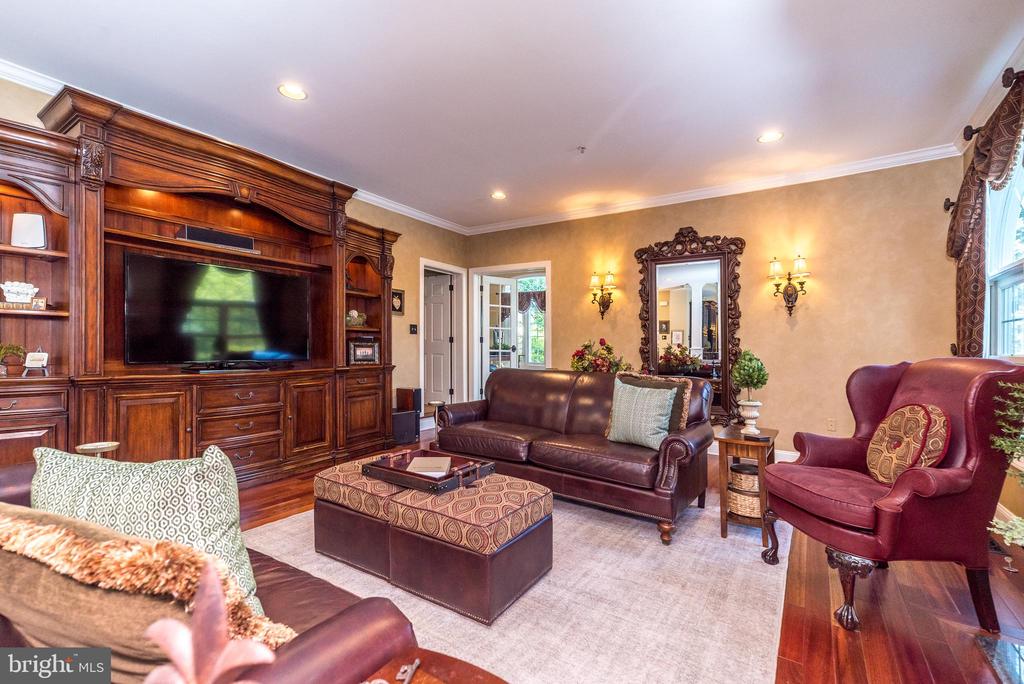 2209 Denbeigh Drive
