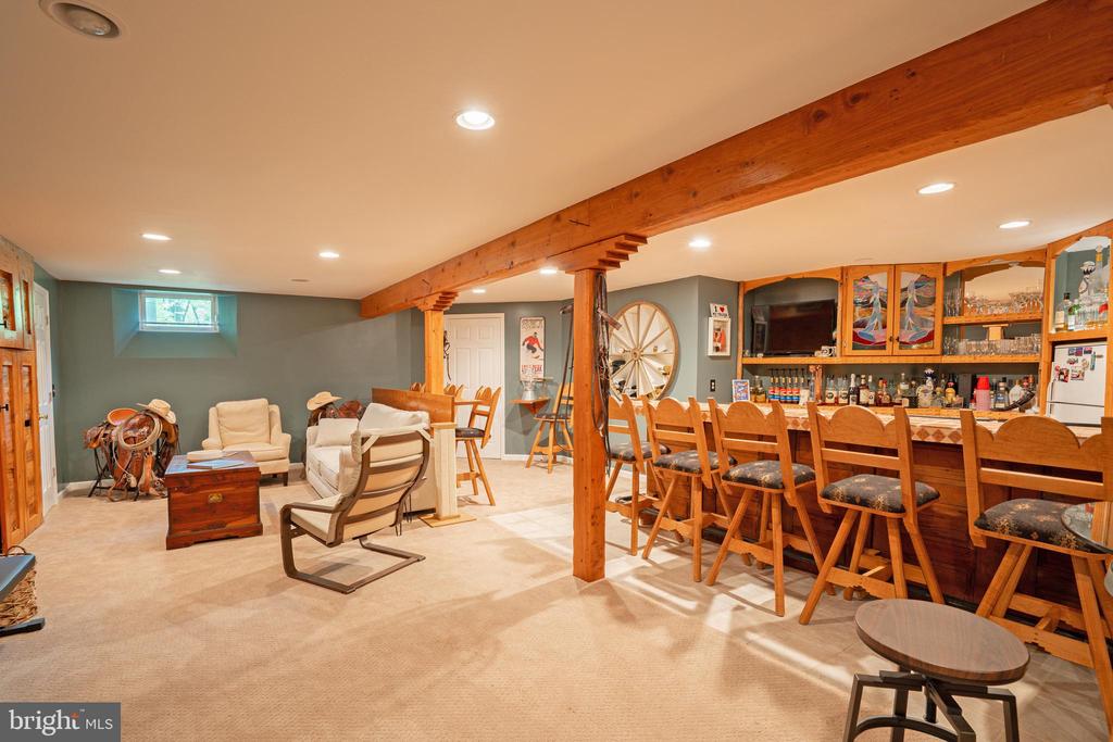 2330 WOOD LANE