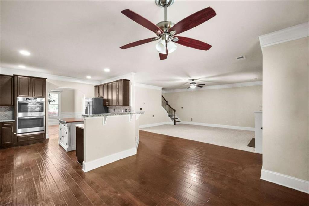 882 Nestling Drive