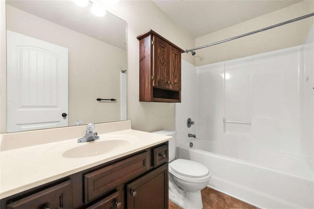 882 Nestling Drive