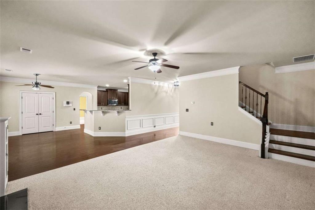 882 Nestling Drive