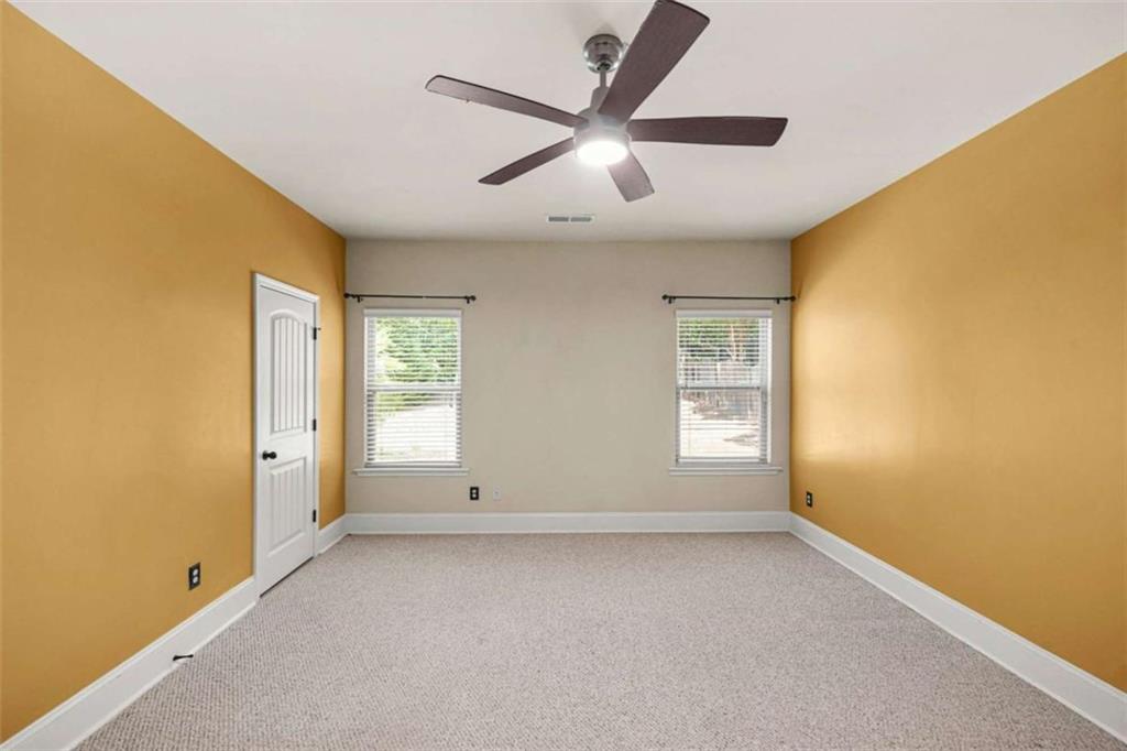 882 Nestling Drive