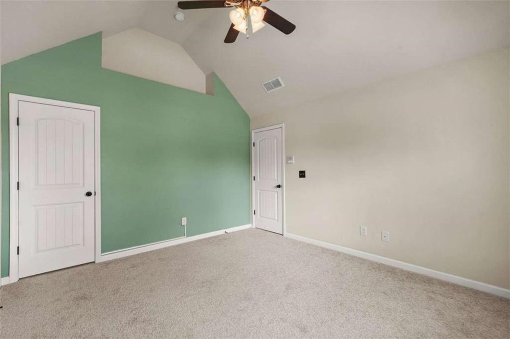 882 Nestling Drive