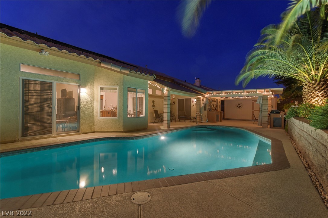 1741 Horizon Sunset Dr.