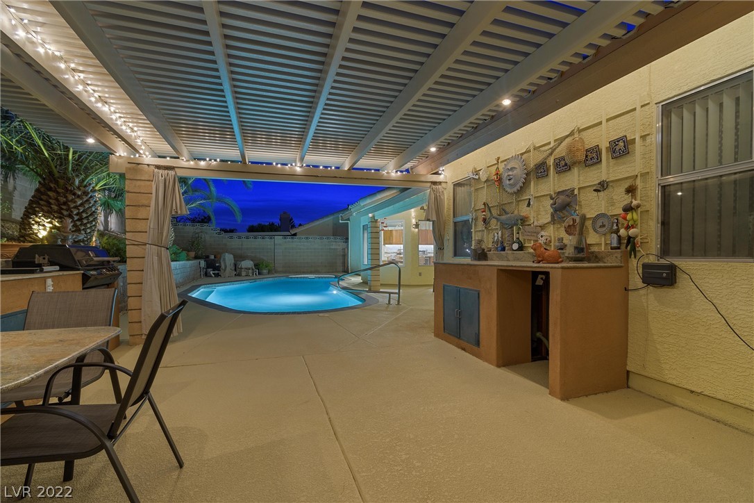 1741 Horizon Sunset Dr.