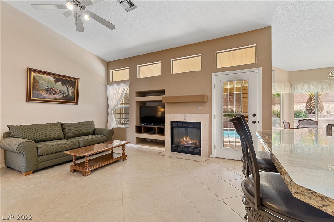1741 Horizon Sunset Dr.