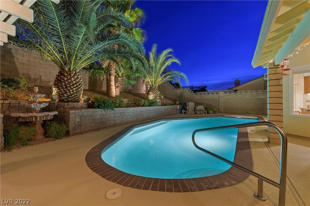 1741 Horizon Sunset Dr.