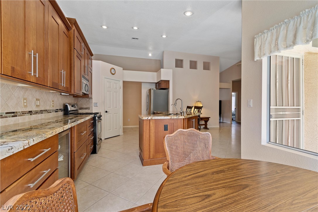 1741 Horizon Sunset Dr.