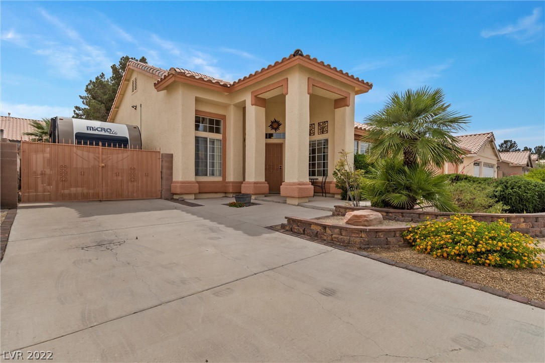 1741 Horizon Sunset Dr.