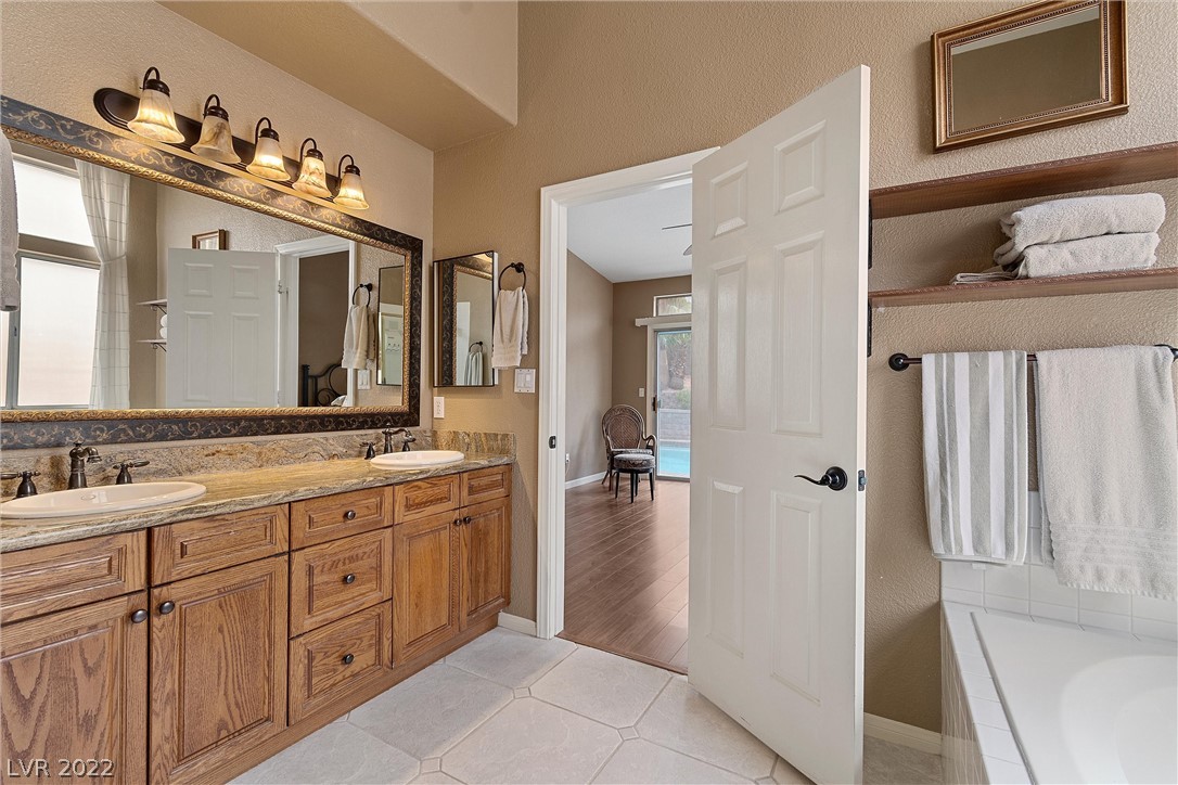 1741 Horizon Sunset Dr.