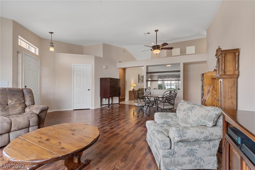 1741 Horizon Sunset Dr.