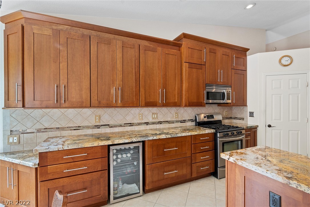 1741 Horizon Sunset Dr.