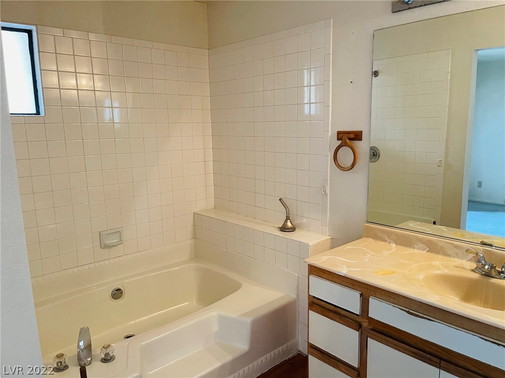 2810 Begonia Court Unit: 1