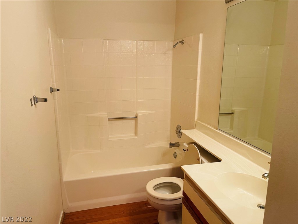 2810 Begonia Court Unit: 1