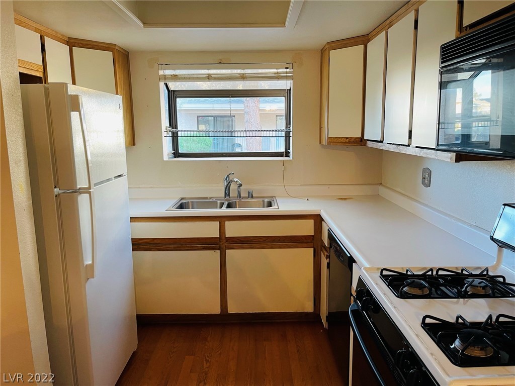 2810 Begonia Court Unit: 1