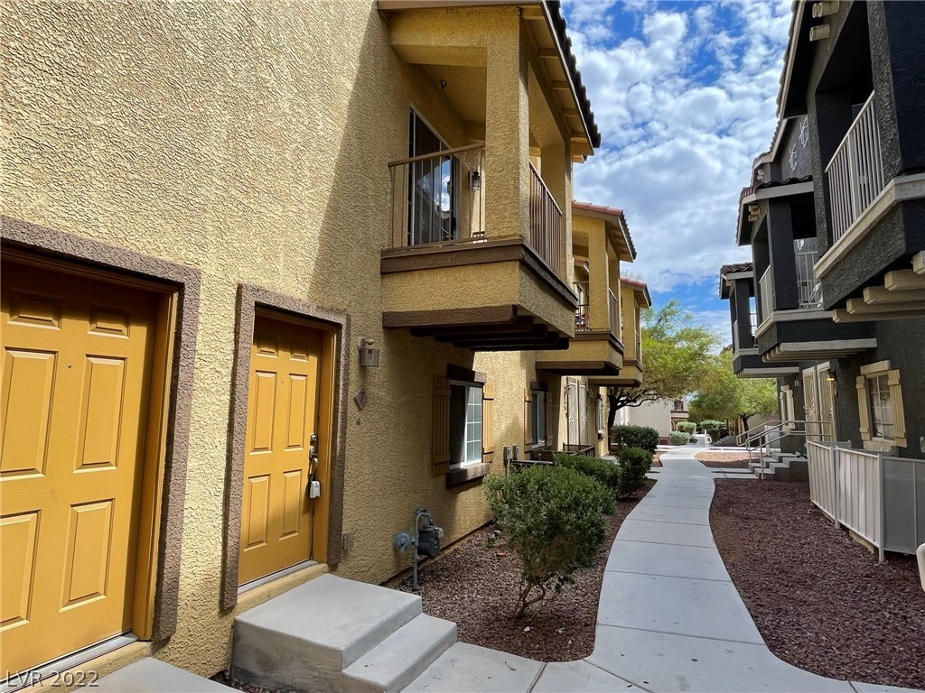 5915 Nuevo Leon Street Unit: 7