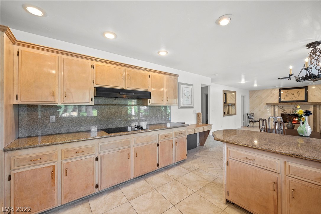 2904 Justice Lane