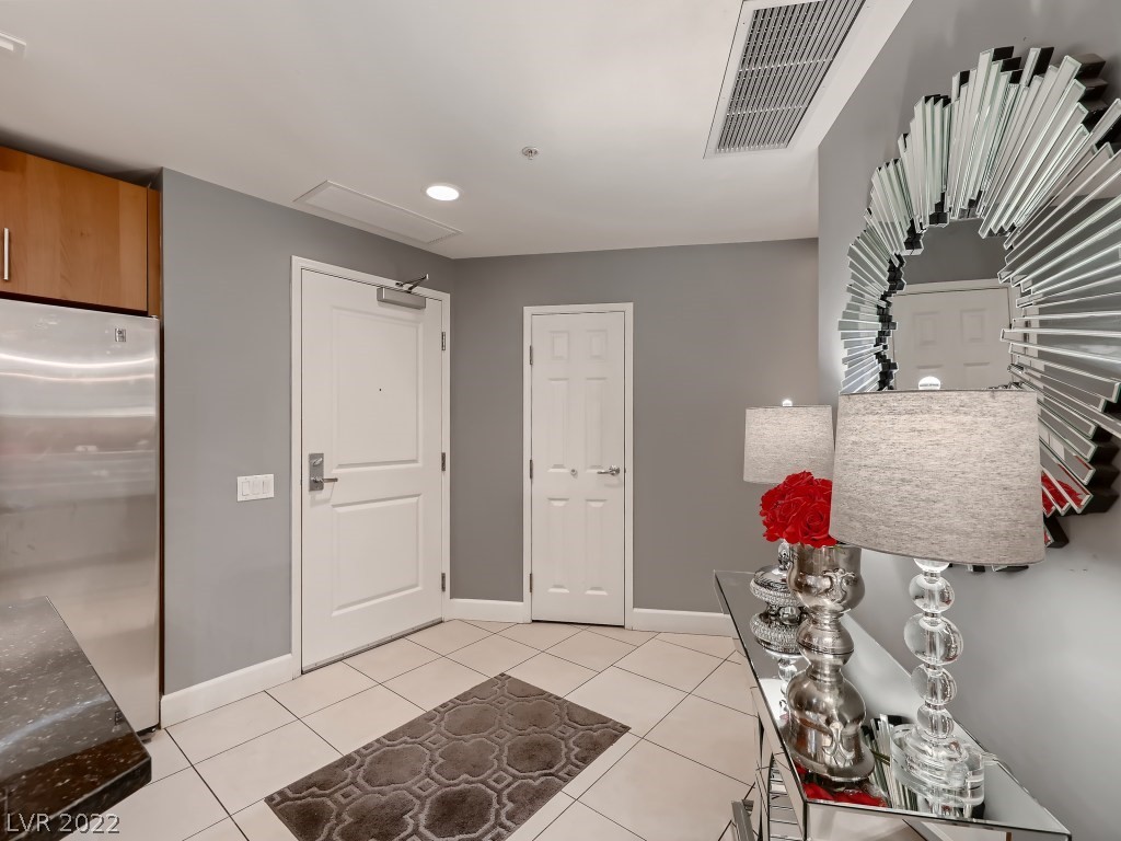 200 W Sahara Avenue Unit: 1405