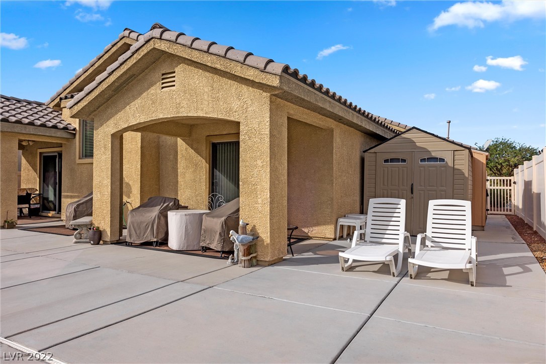 5904 Autumn Damask Street