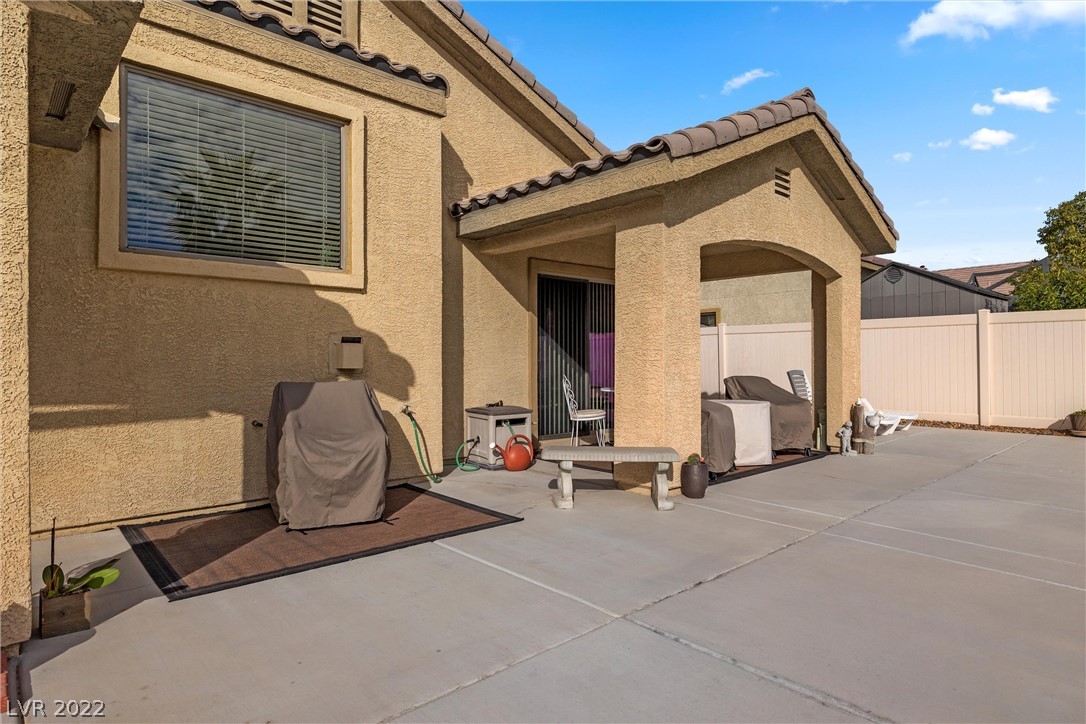 5904 Autumn Damask Street