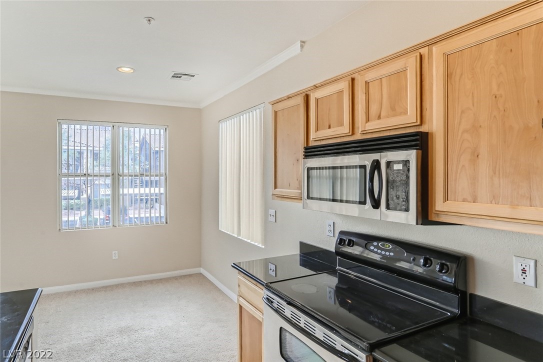 2900 Sunridge Heights Parkway Unit: 727