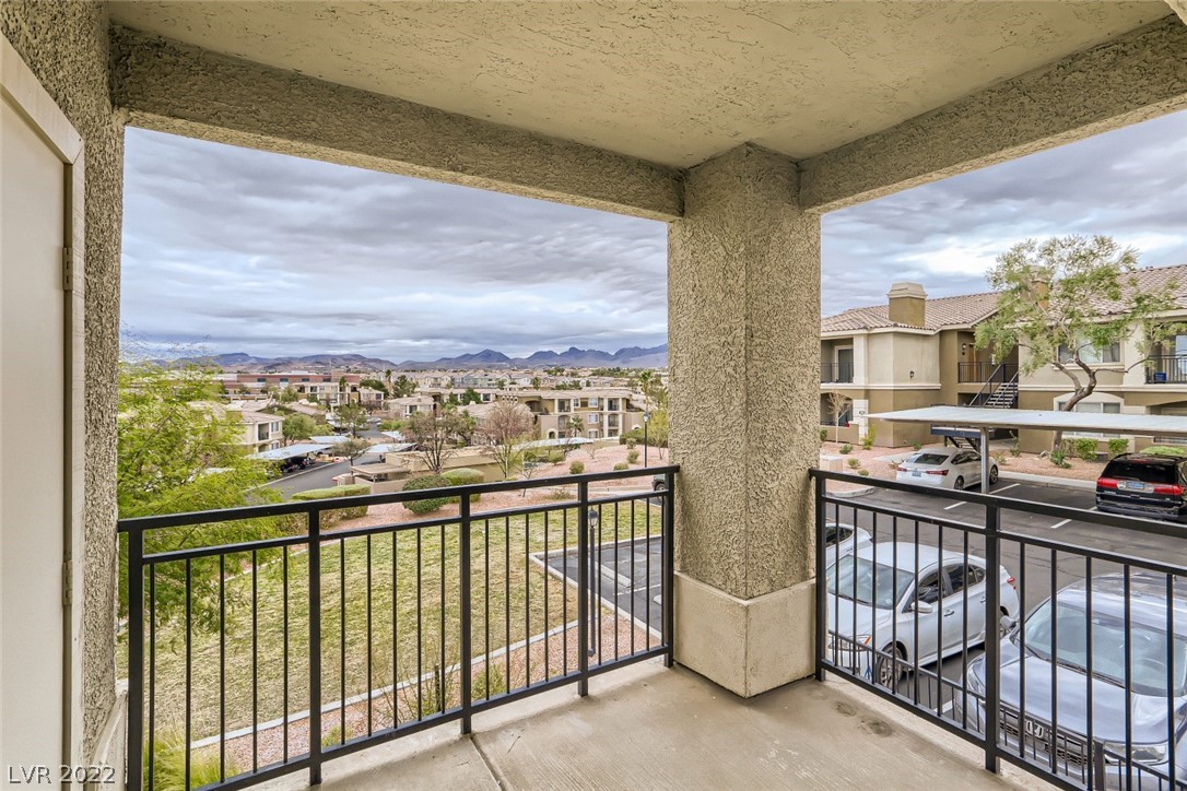 2900 Sunridge Heights Parkway Unit: 727
