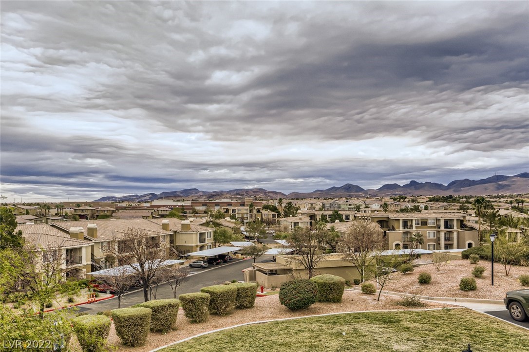 2900 Sunridge Heights Parkway Unit: 727