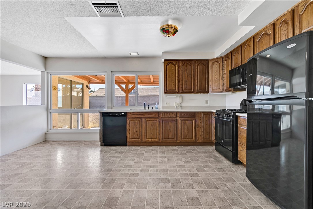2335 Latigo Circle