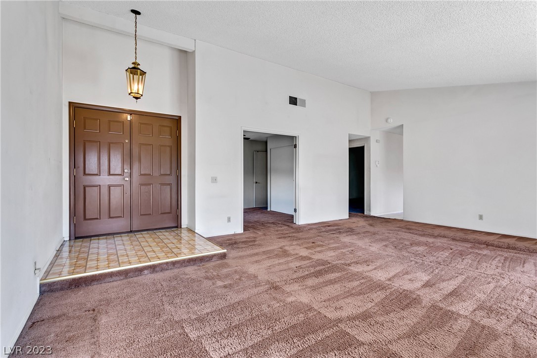 2335 Latigo Circle