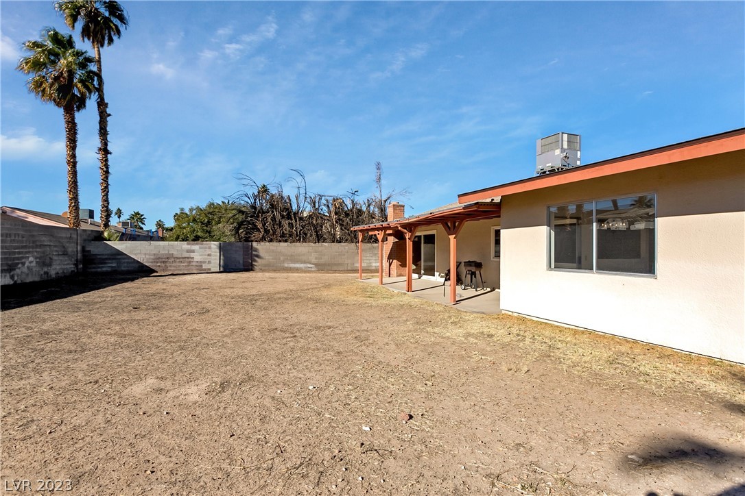 2335 Latigo Circle