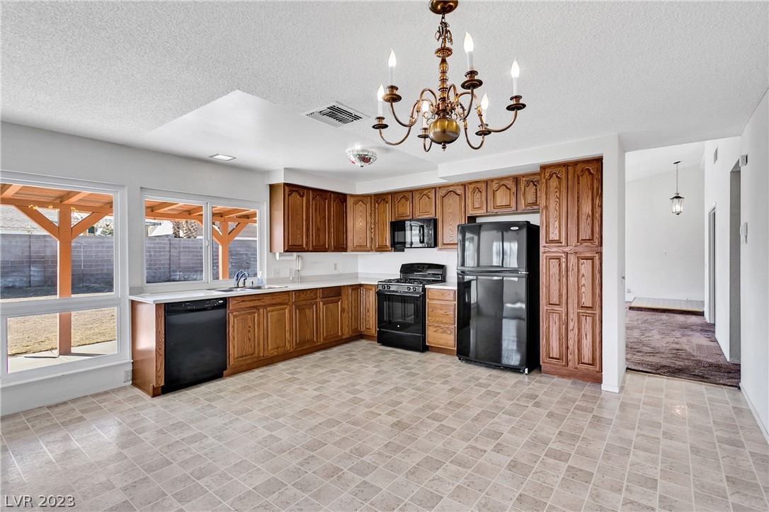 2335 Latigo Circle