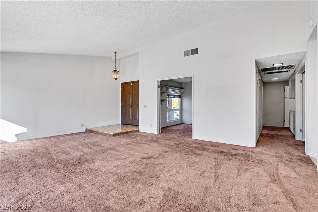 2335 Latigo Circle