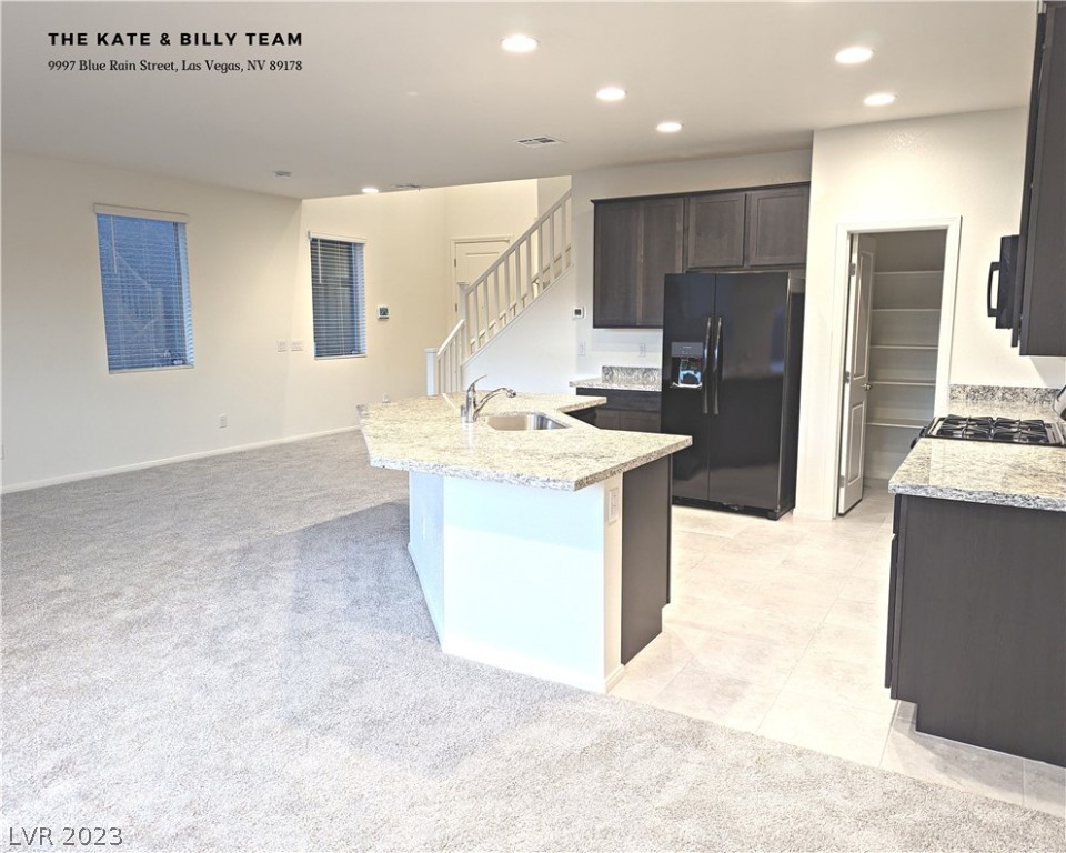 9997 Blue Rain Street