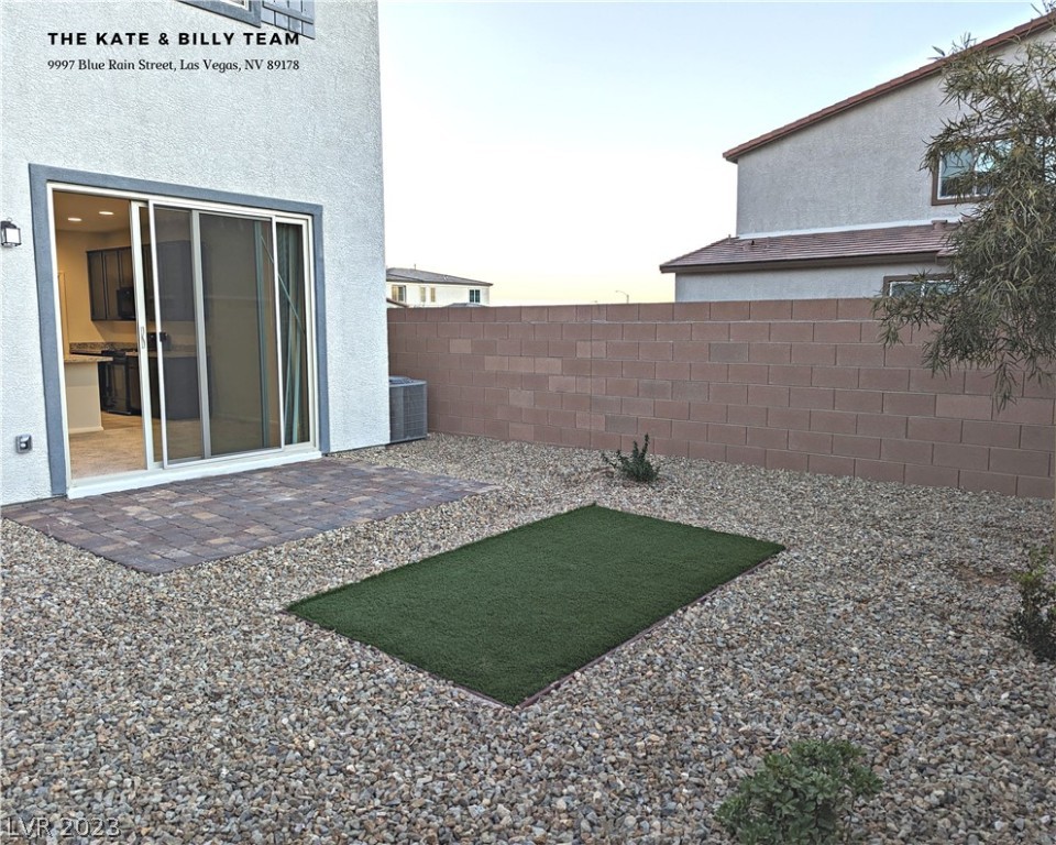 9997 Blue Rain Street