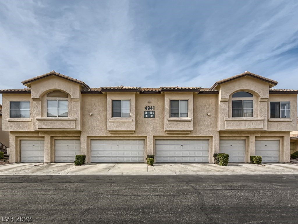 4941 Black Bear Road Unit: 204