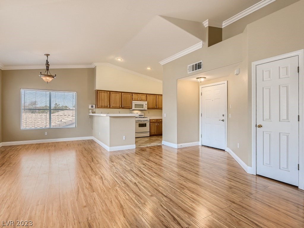 4941 Black Bear Road Unit: 204
