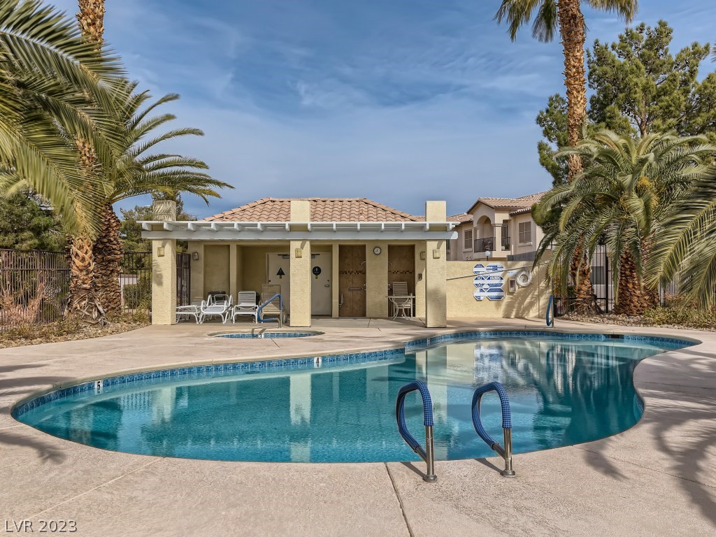 4941 Black Bear Road Unit: 204
