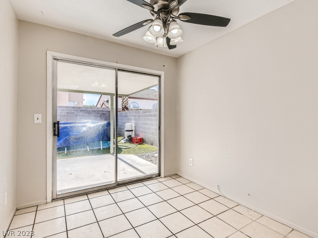 1733 Autumn Rust Drive