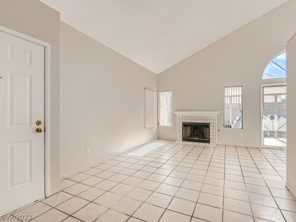 1733 Autumn Rust Drive