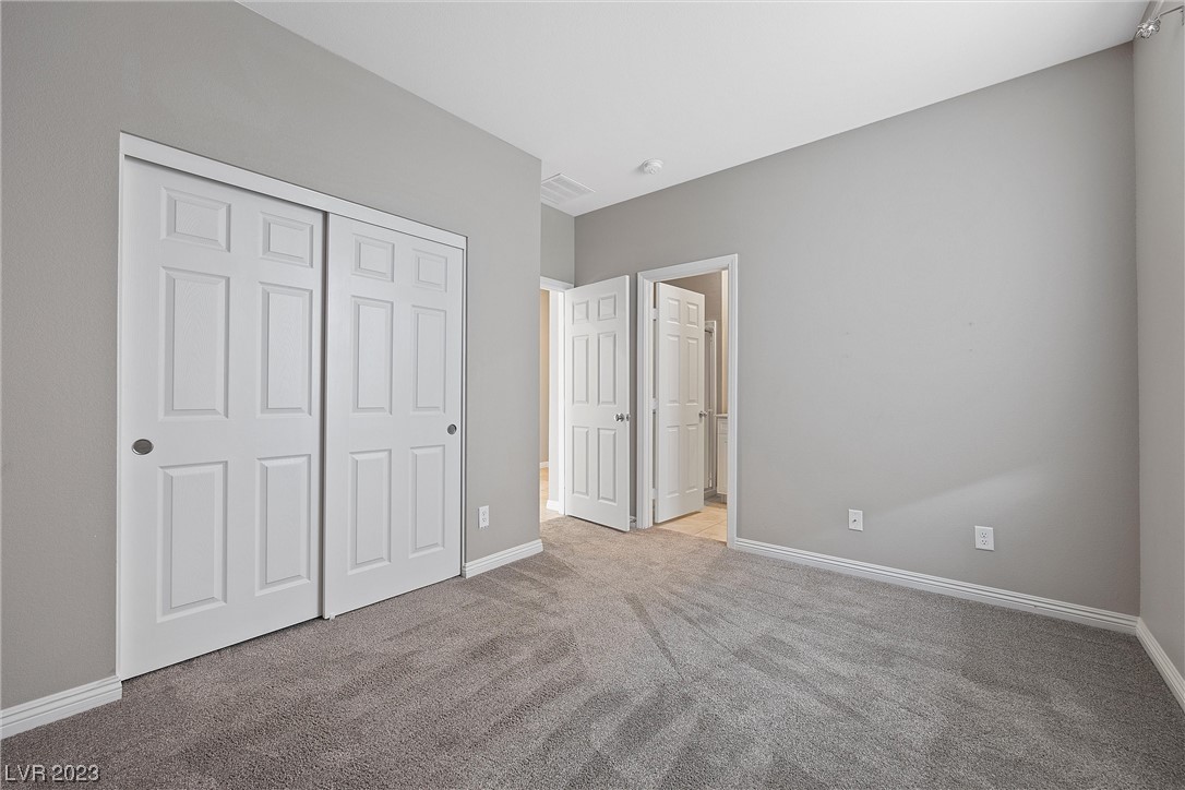 5872 Casa Branca Street