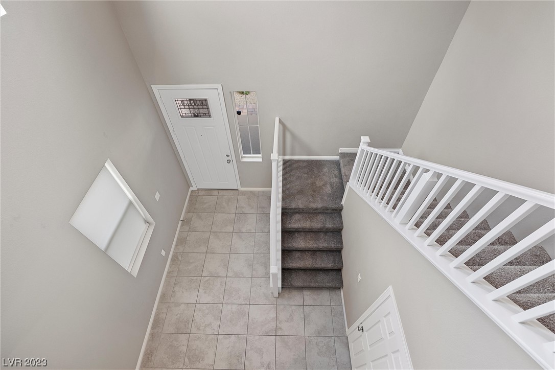 5872 Casa Branca Street