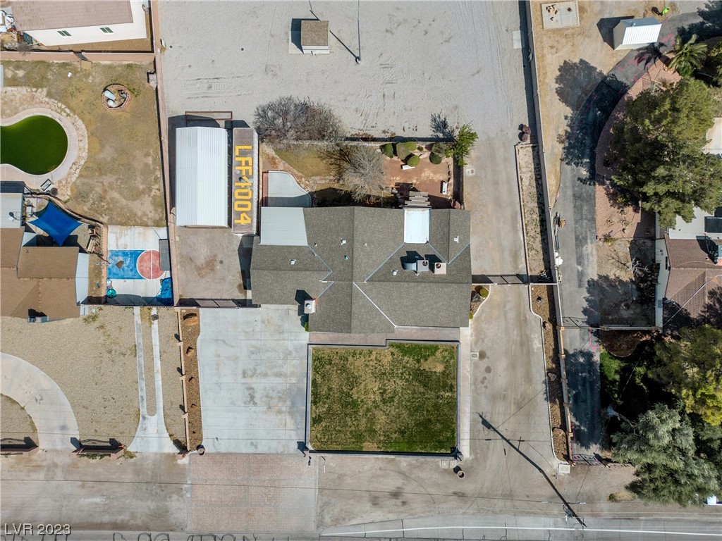 6160 W El Campo Grande Avenue