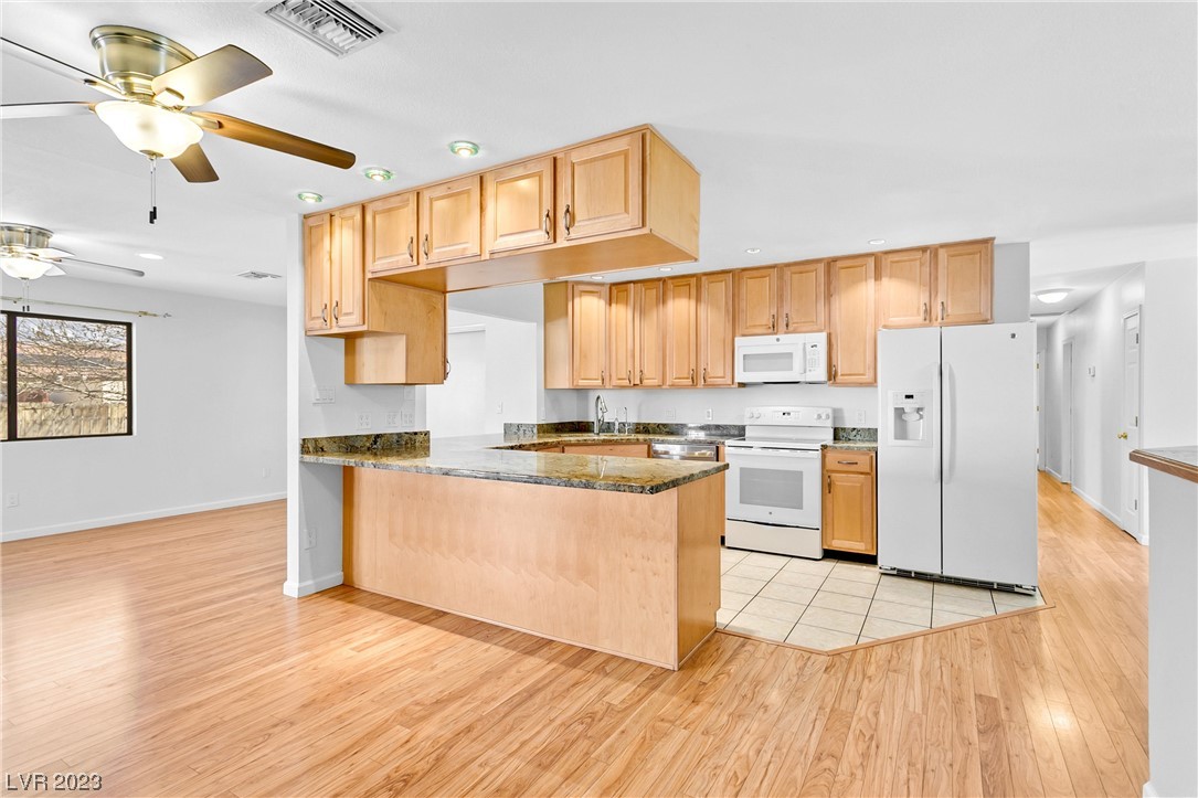 6160 W El Campo Grande Avenue