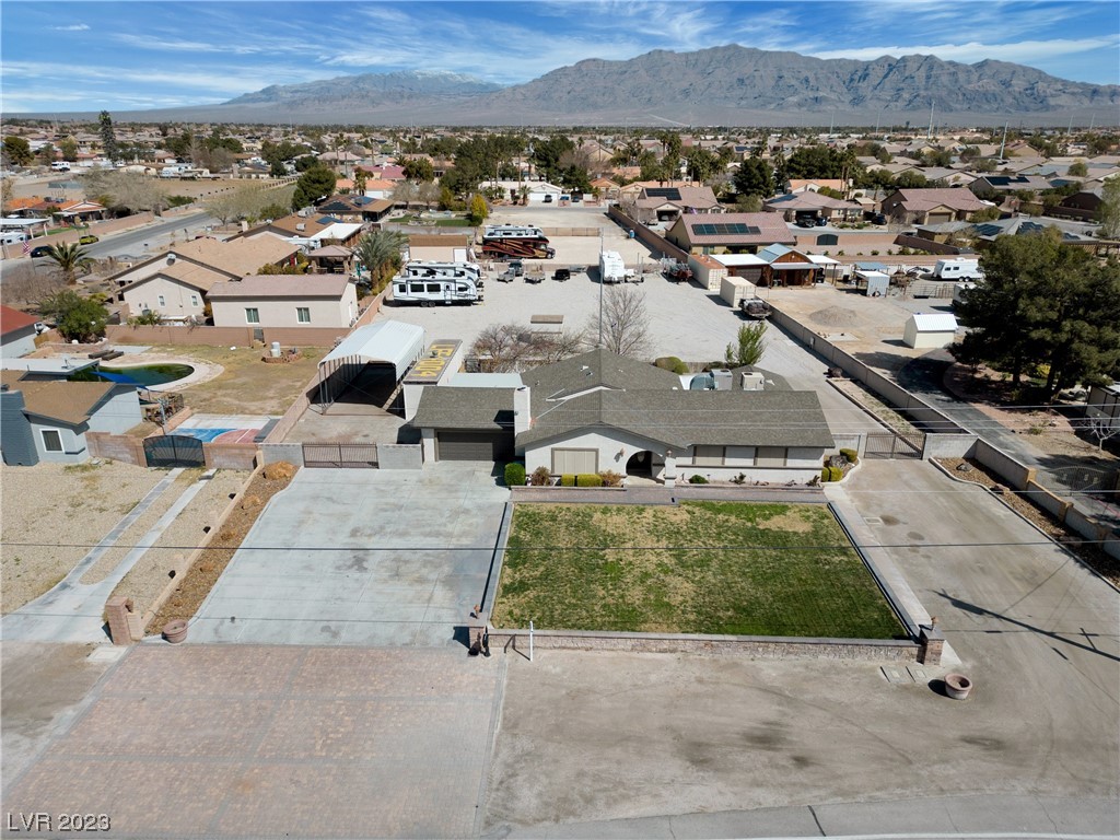 6160 W El Campo Grande Avenue