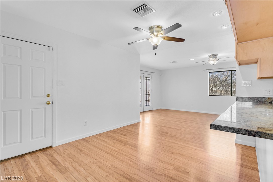 6160 W El Campo Grande Avenue